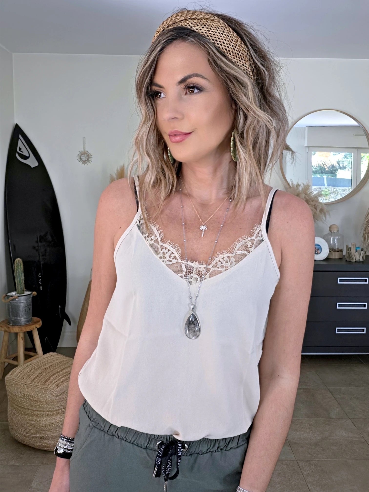 Débardeur beige nude - 𝐌𝐚𝐫𝐢𝐧𝐚𝟒𝟒𝐟𝐚𝐦𝐢𝐥𝐲
