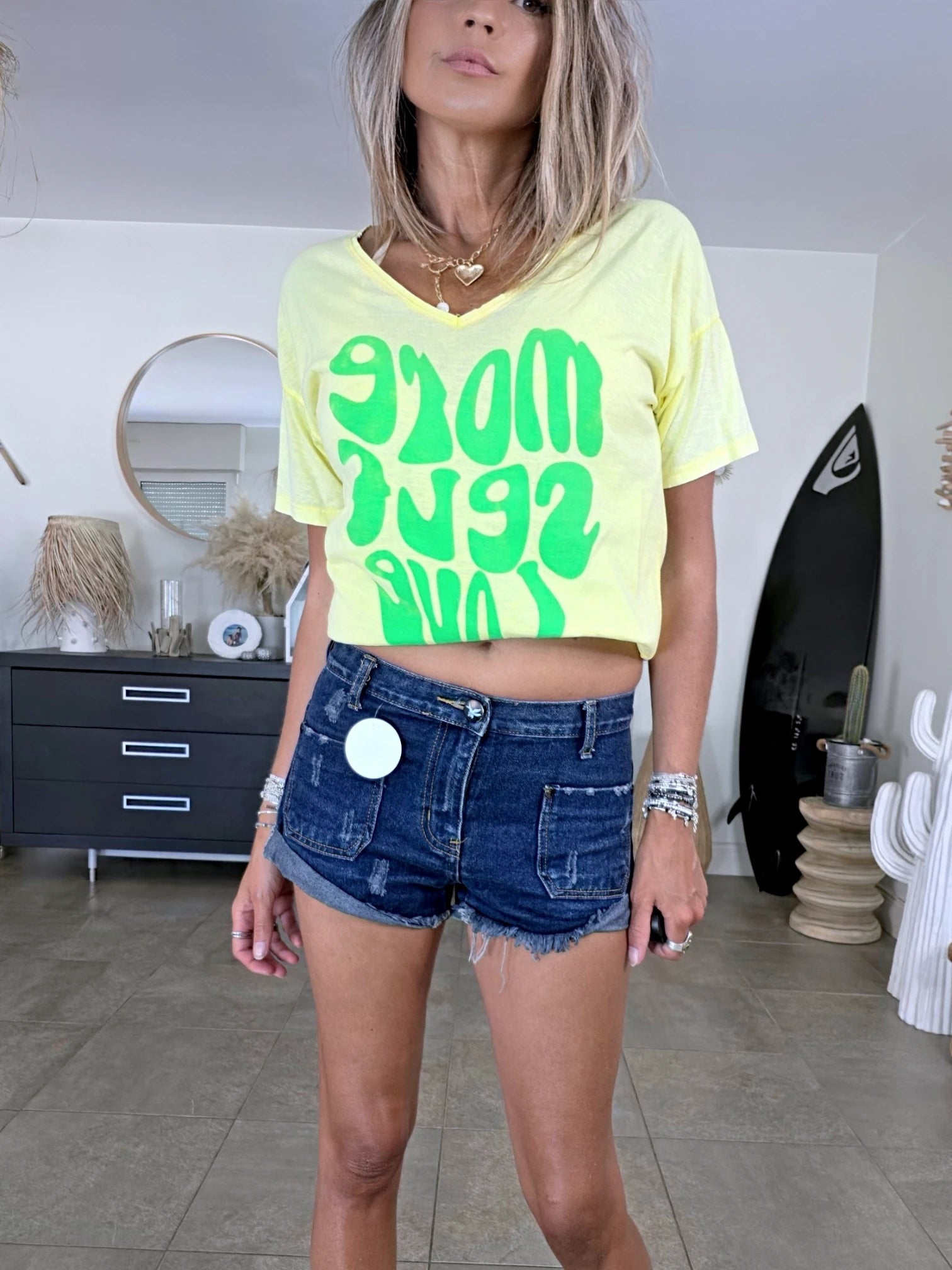 Short en jean bleu foncé