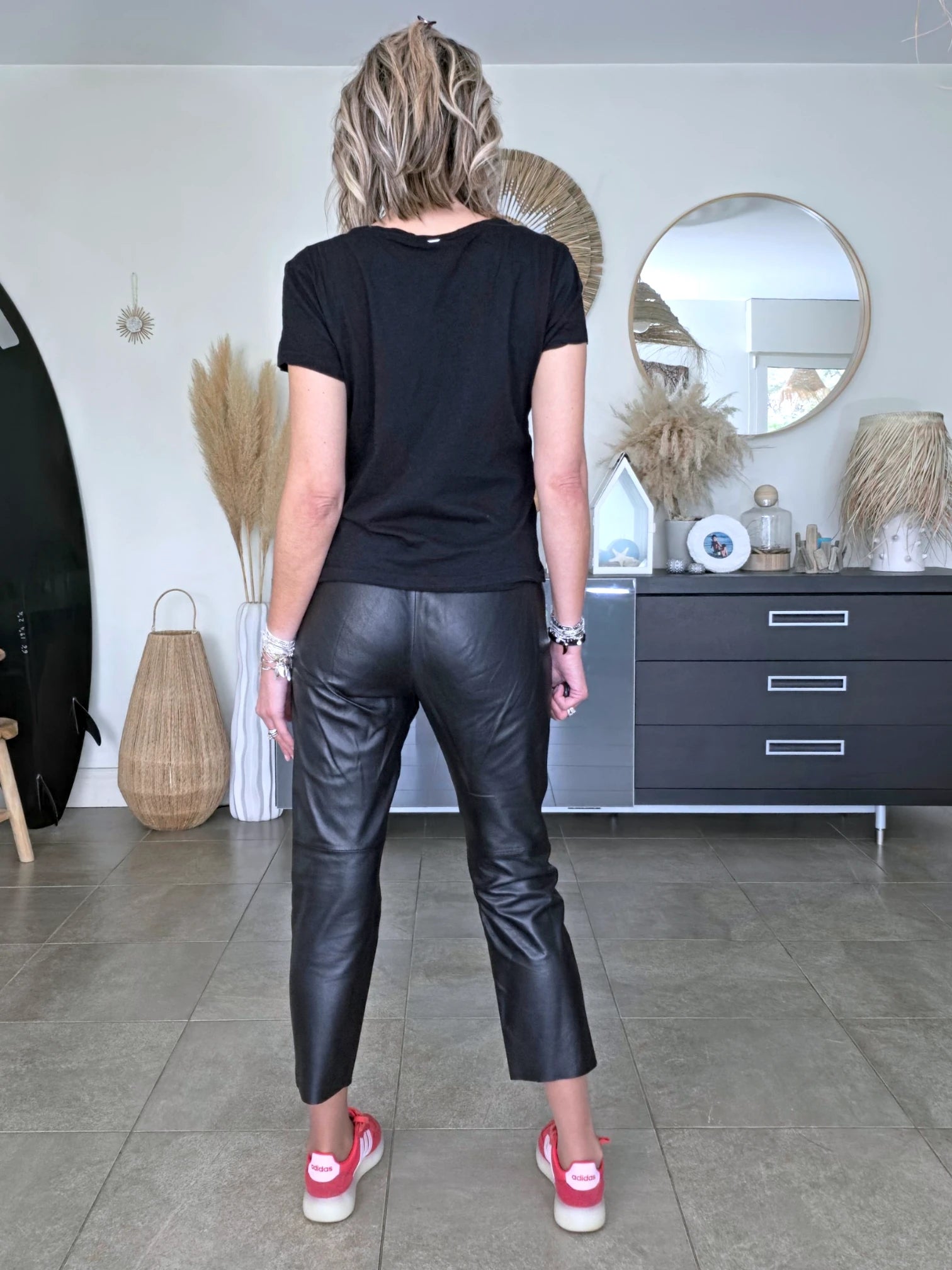 Jeeging noir 100% cuir - 𝐌𝐚𝐫𝐢𝐧𝐚𝟒𝟒𝐟𝐚𝐦𝐢𝐥𝐲