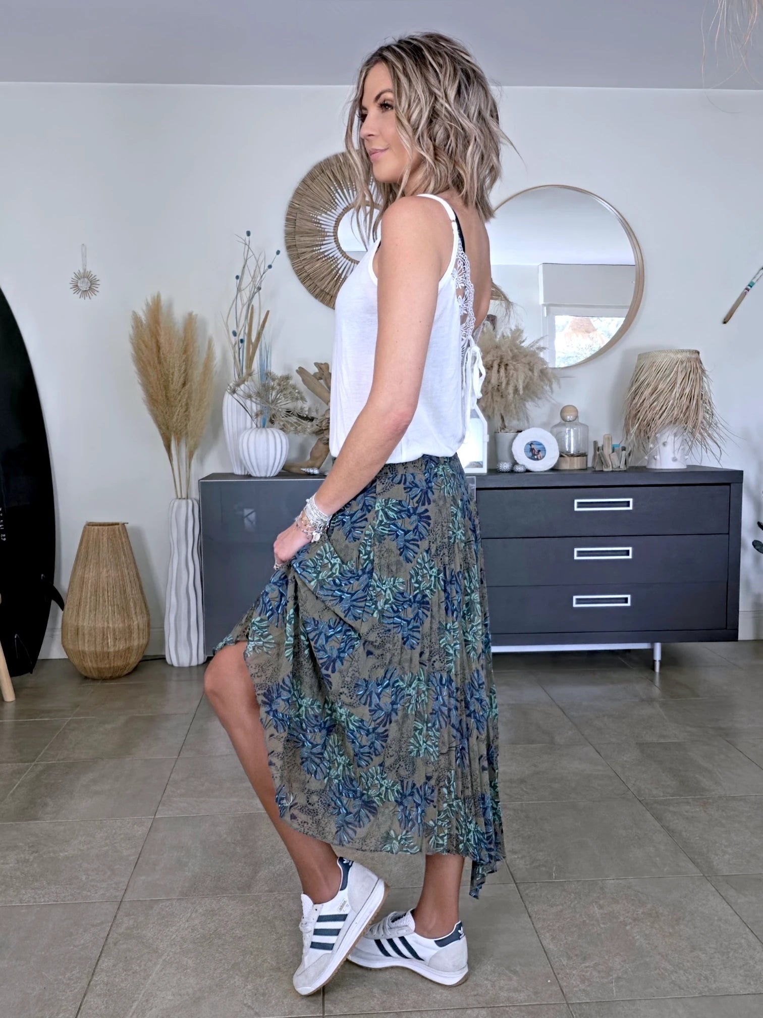 Jupe asymétrique kaki à imprimé - 𝐌𝐚𝐫𝐢𝐧𝐚𝟒𝟒𝐟𝐚𝐦𝐢𝐥𝐲