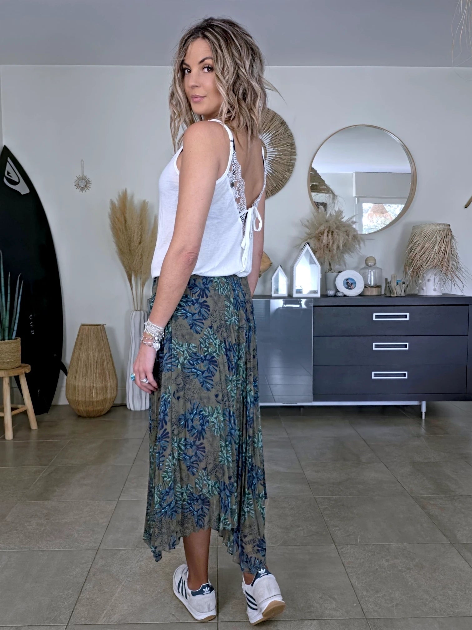 Jupe asymétrique kaki à imprimé - 𝐌𝐚𝐫𝐢𝐧𝐚𝟒𝟒𝐟𝐚𝐦𝐢𝐥𝐲