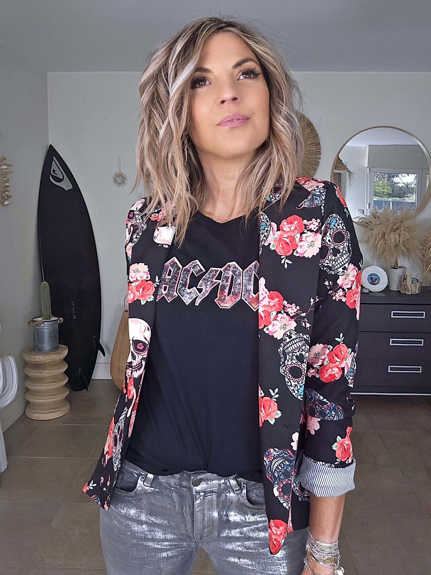 Veste cintrée à imprimé skull - 𝐌𝐚𝐫𝐢𝐧𝐚𝟒𝟒𝐟𝐚𝐦𝐢𝐥𝐲