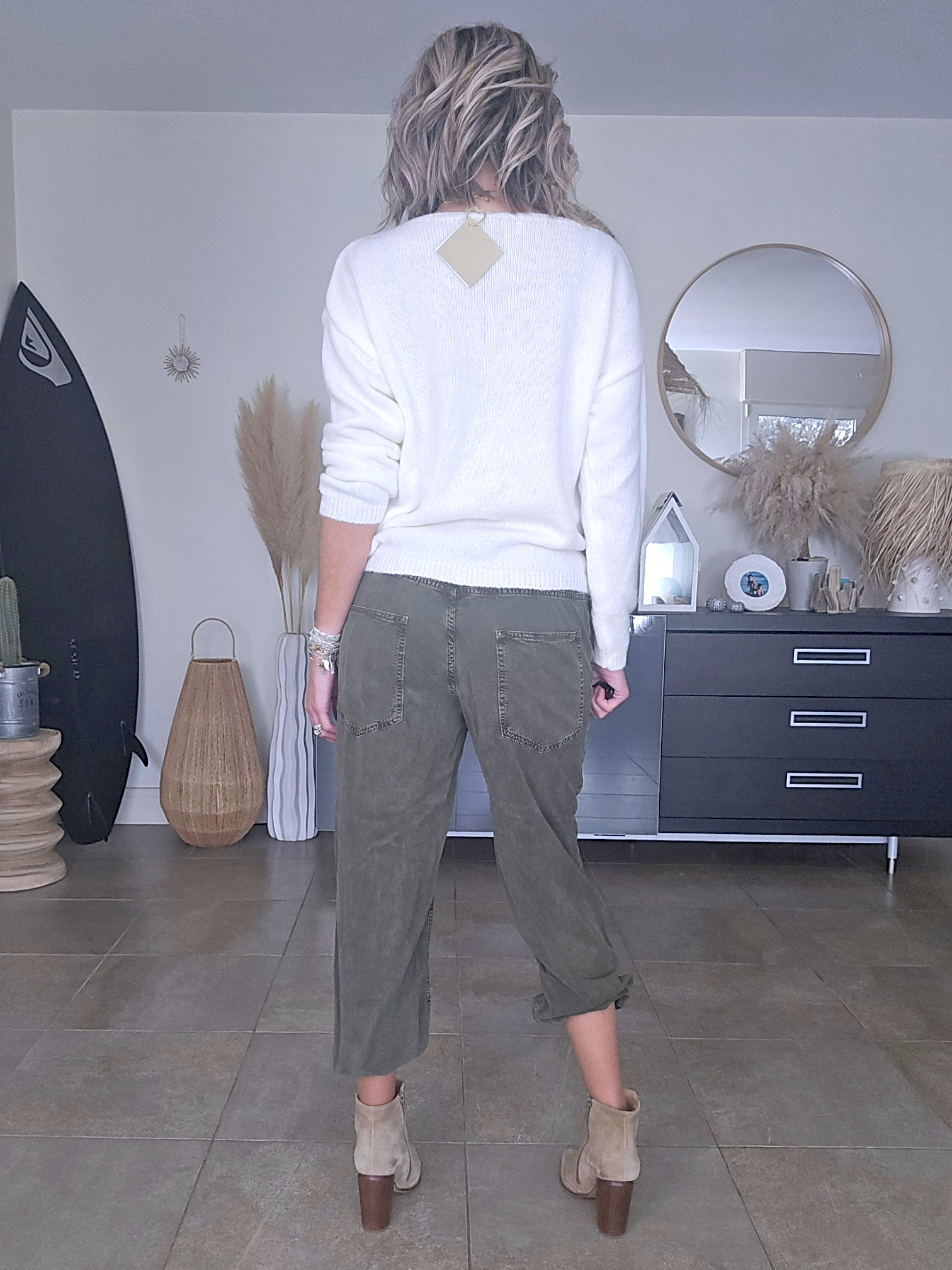 Pull blanc peace &amp; love vert fluo - 𝐌𝐚𝐫𝐢𝐧𝐚𝟒𝟒𝐟𝐚𝐦𝐢𝐥𝐲
