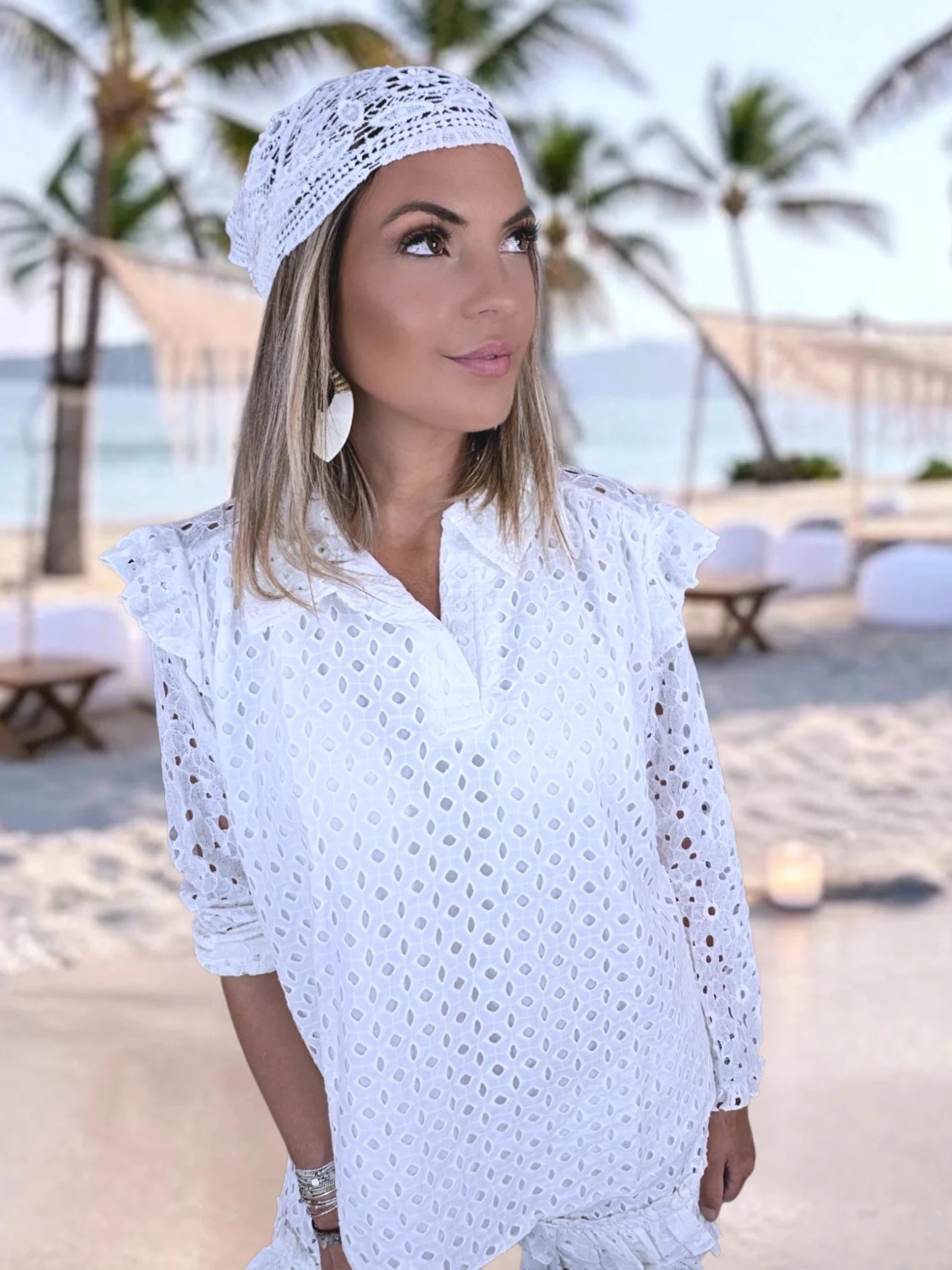 Ensemble blanc chemise + short à broderie anglaise