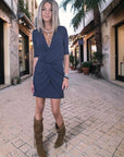 Robe bleu marine - 𝐌𝐚𝐫𝐢𝐧𝐚𝟒𝟒𝐟𝐚𝐦𝐢𝐥𝐲