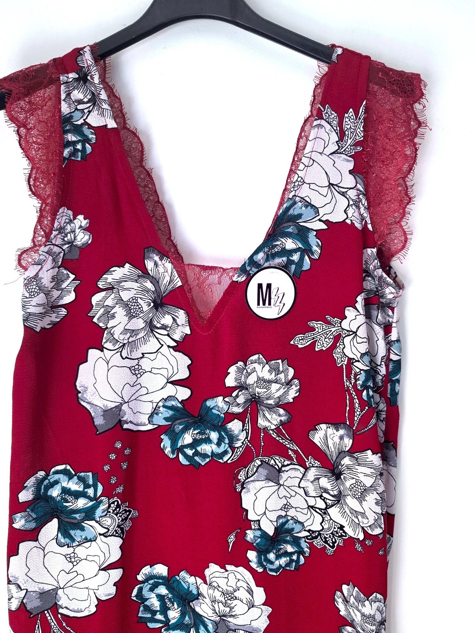 Combi-short rouge à imprimé floral