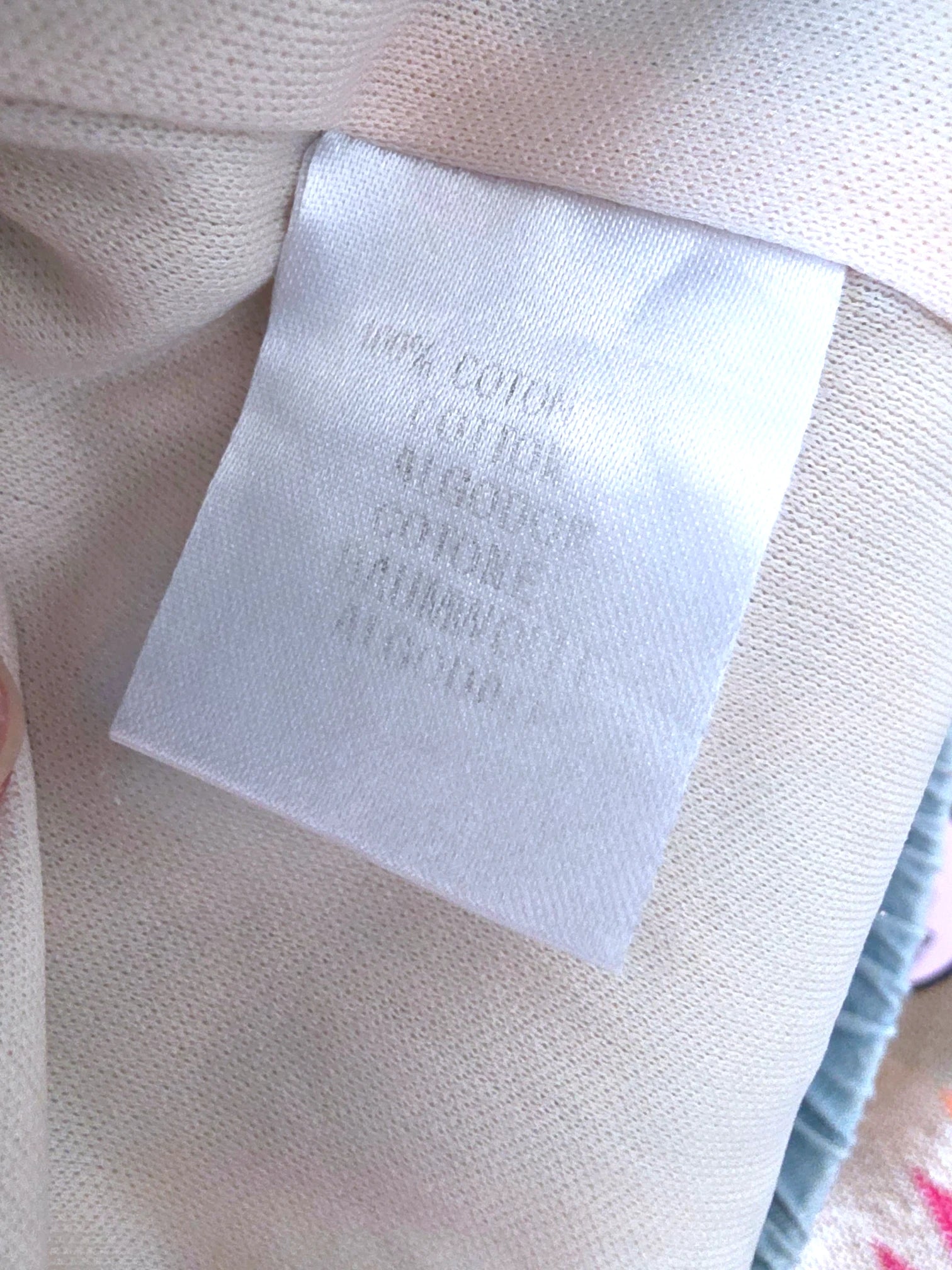 Short bicolore ajouré