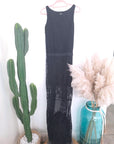Robe noire ajourée