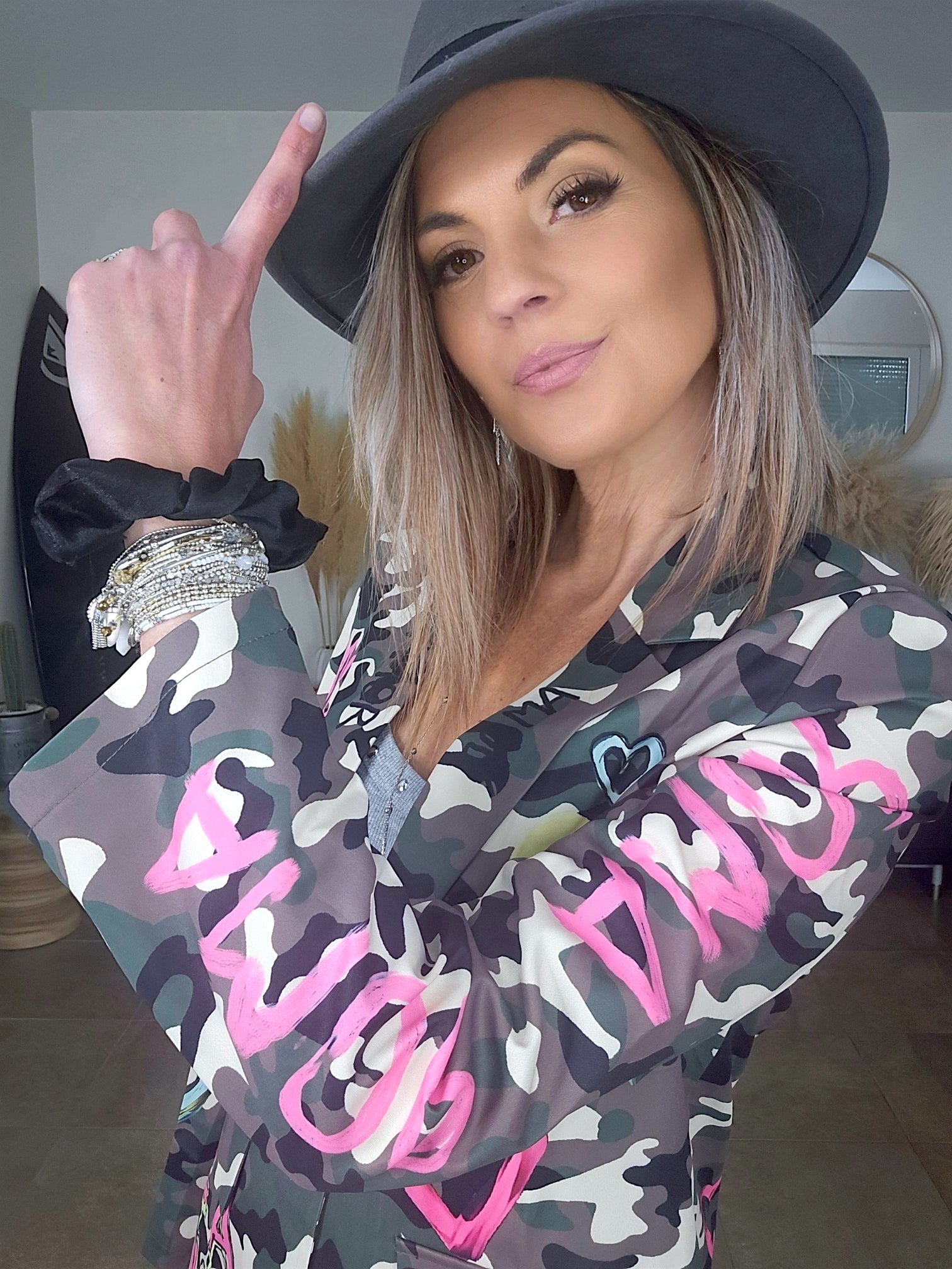 Blazer camouflage à inscriptions - 𝐌𝐚𝐫𝐢𝐧𝐚𝟒𝟒𝐟𝐚𝐦𝐢𝐥𝐲