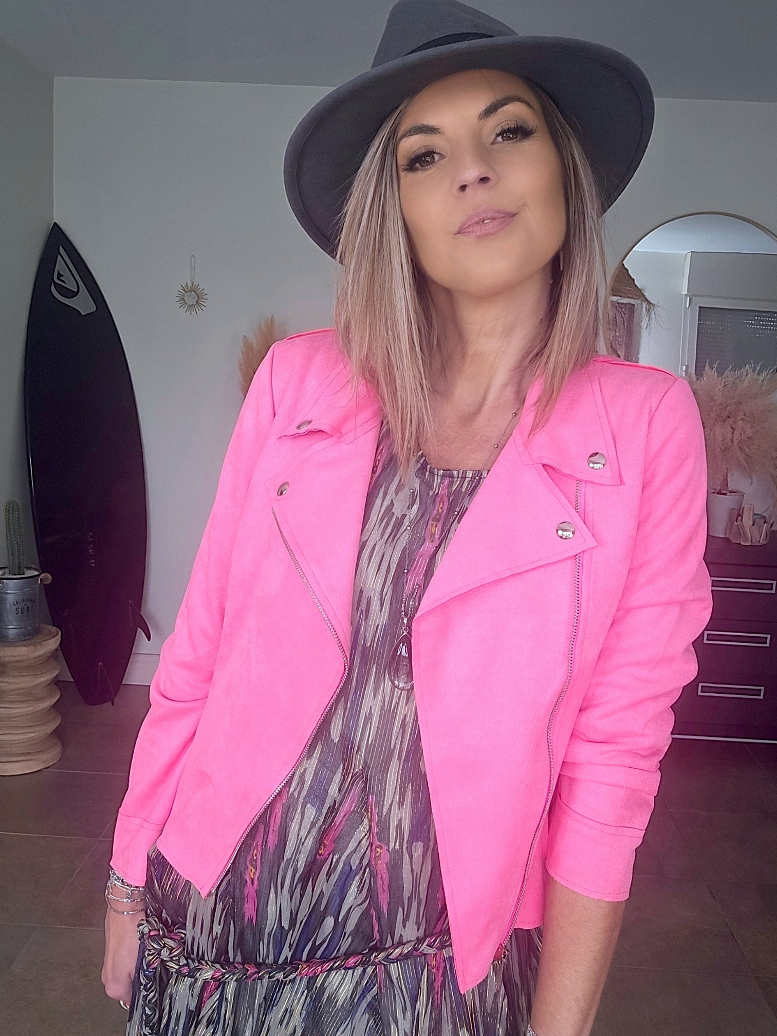 Perfecto suédine rose fluo - 𝐌𝐚𝐫𝐢𝐧𝐚𝟒𝟒𝐟𝐚𝐦𝐢𝐥𝐲