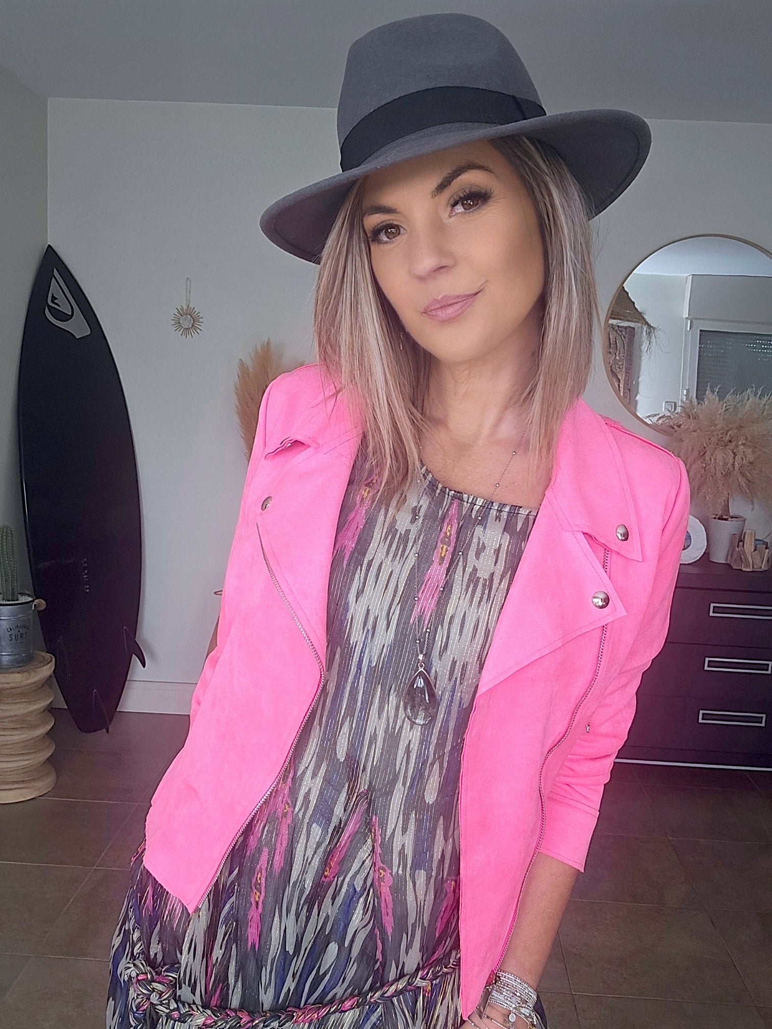 Perfecto suédine rose fluo - 𝐌𝐚𝐫𝐢𝐧𝐚𝟒𝟒𝐟𝐚𝐦𝐢𝐥𝐲