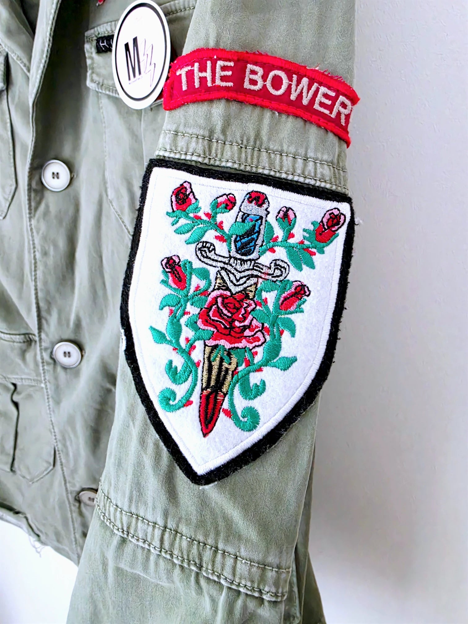Veste saharienne kaki-beige customisée