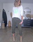 Pull blanc peace & love vert fluo - 𝐌𝐚𝐫𝐢𝐧𝐚𝟒𝟒𝐟𝐚𝐦𝐢𝐥𝐲