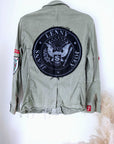 Veste saharienne kaki-beige customisée