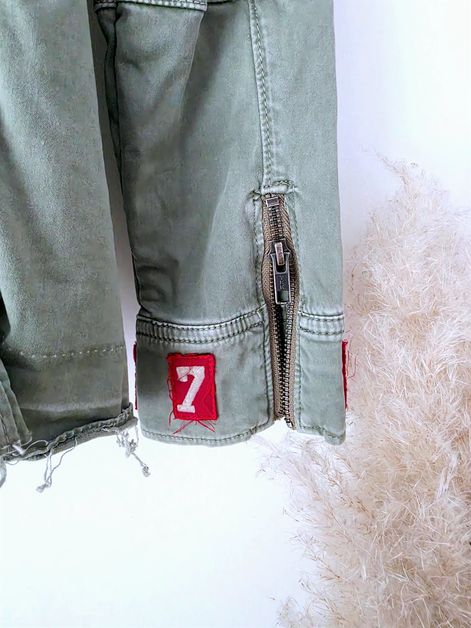 Veste saharienne kaki-beige customisée