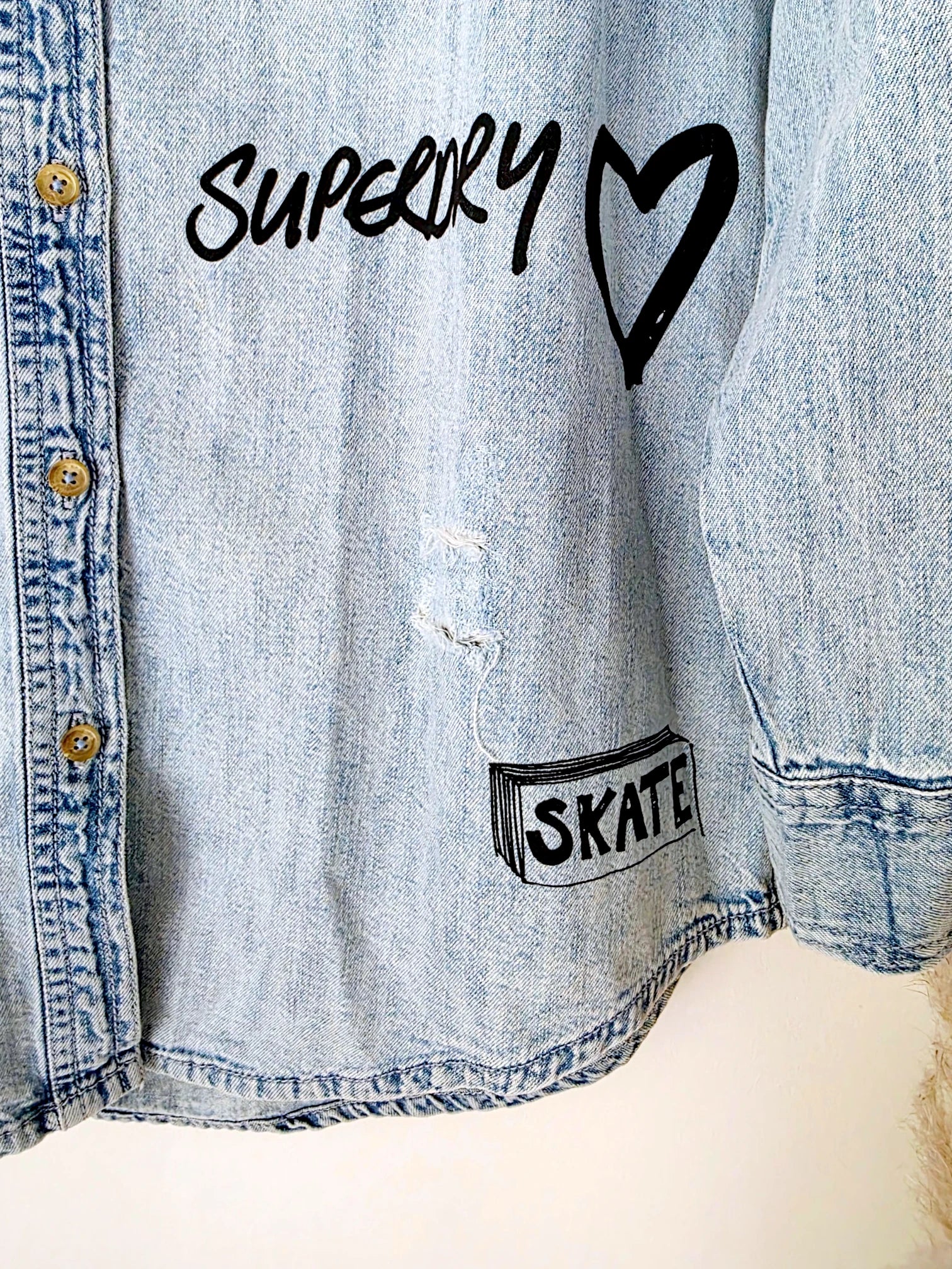 Chemise destroy en jean