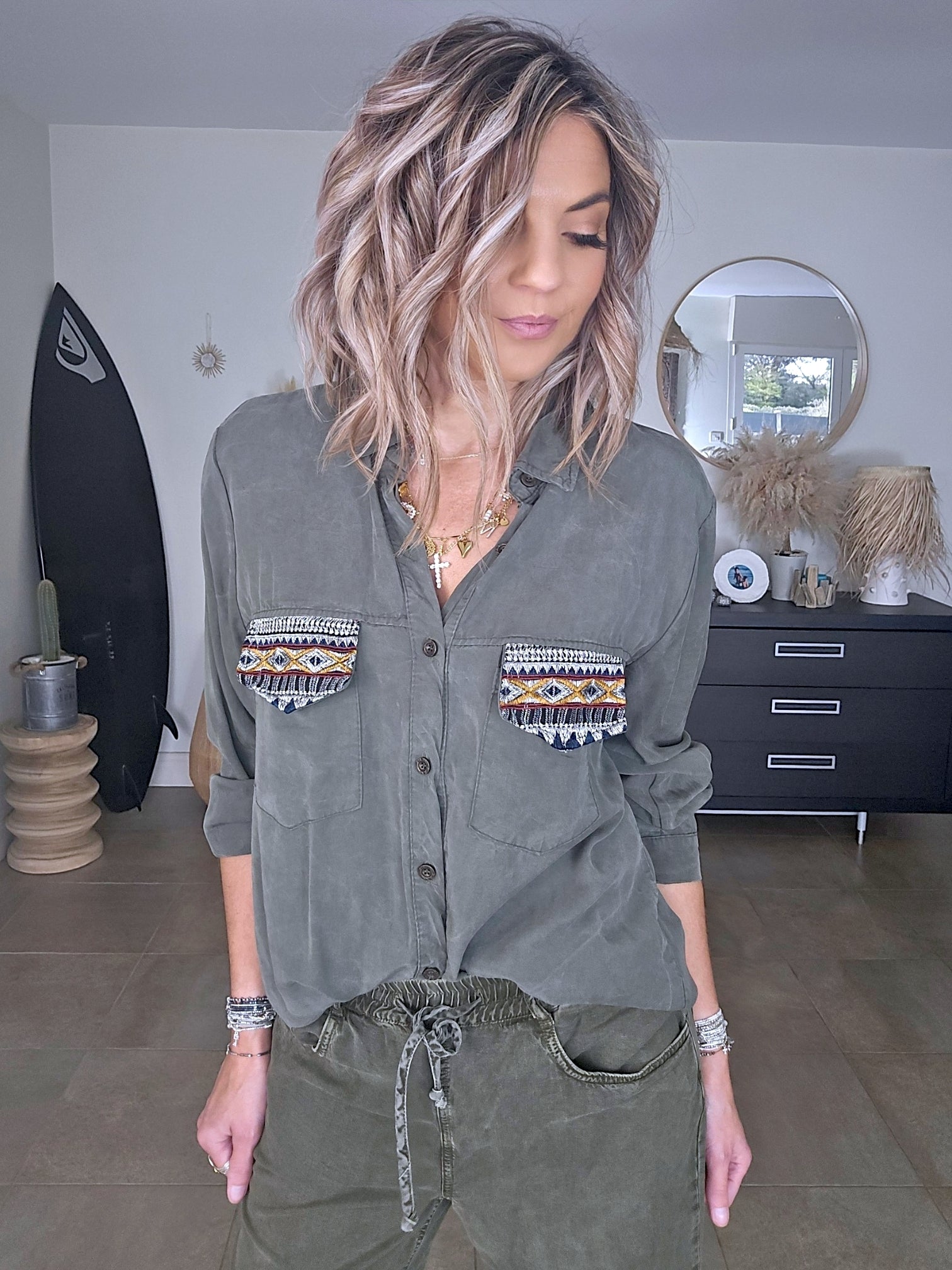 Chemise kaki en lyocell - 𝐌𝐚𝐫𝐢𝐧𝐚𝟒𝟒𝐟𝐚𝐦𝐢𝐥𝐲