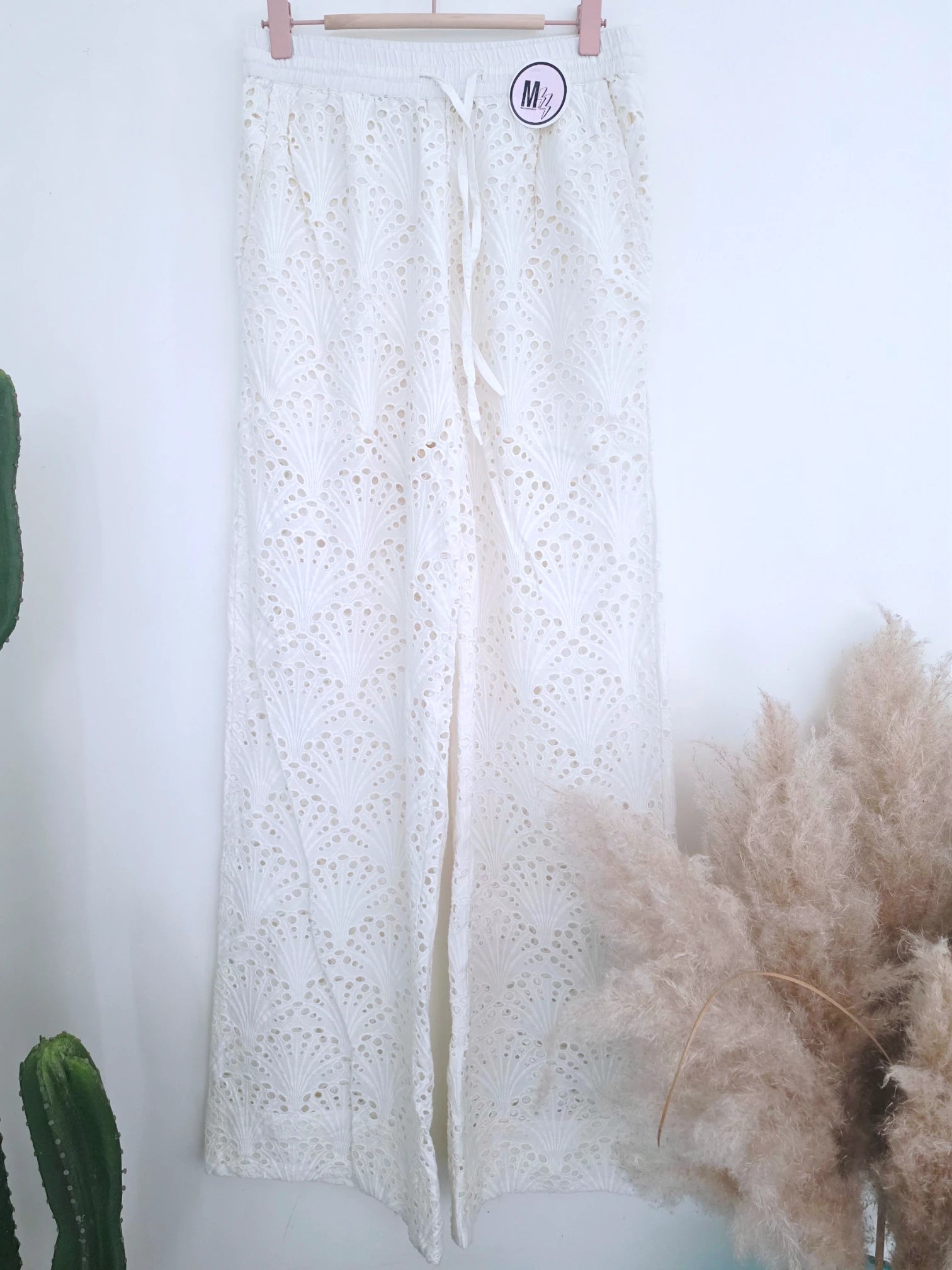 Pantalon blanc broderie anglaise