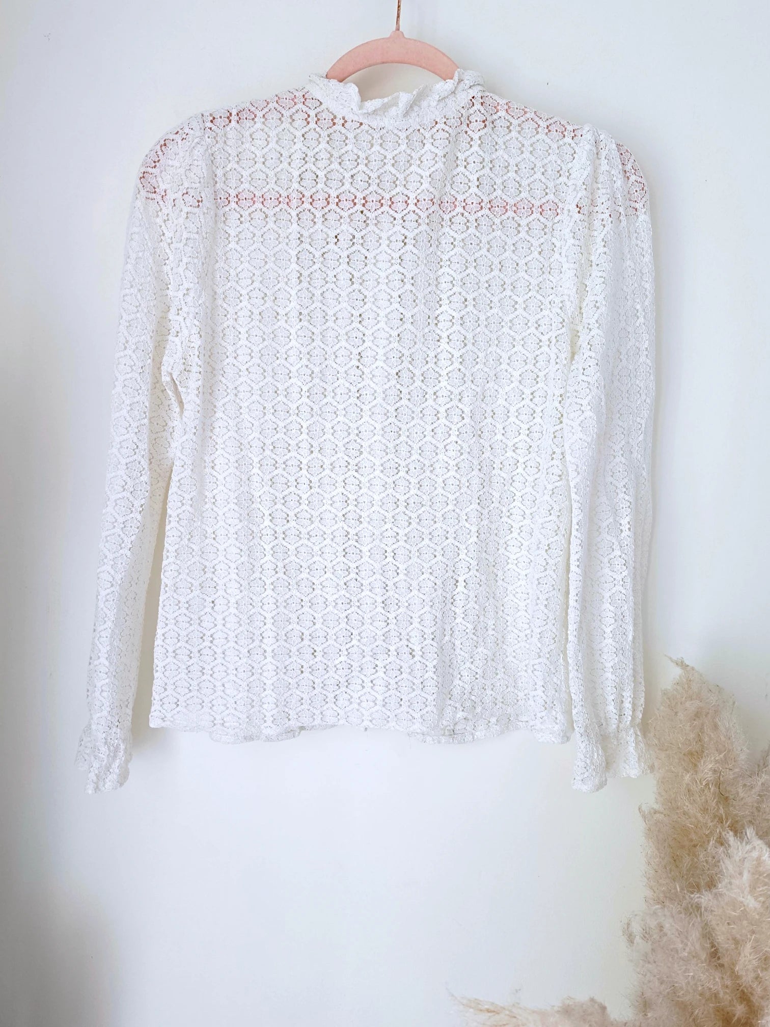 Chemise en dentelle blanc cassé