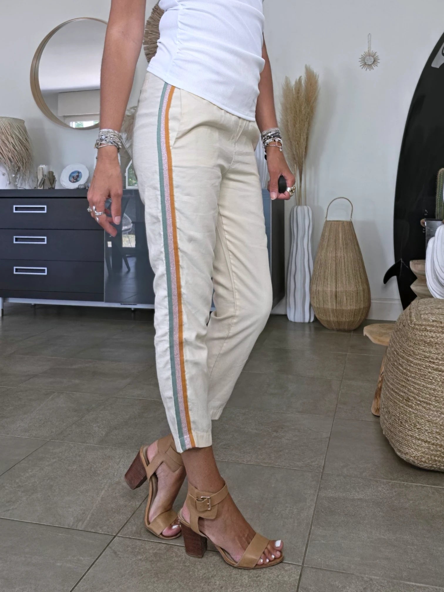 Ensemble veston + pantalon écru  à bandes latérales