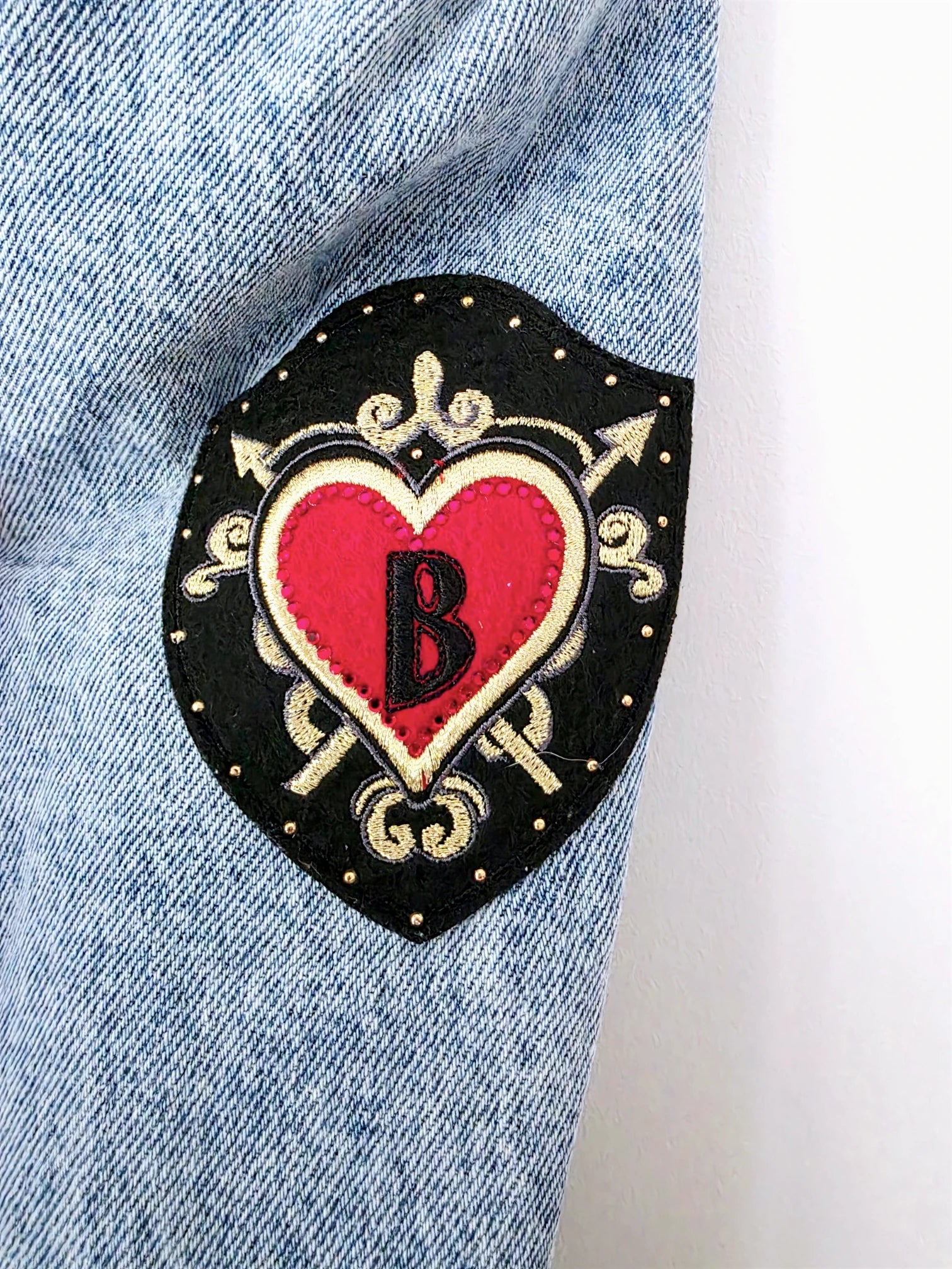 Veste en jean endlessy avec écussons