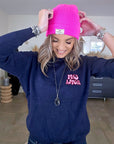 Pull bleu marine à inscriptions - 𝐌𝐚𝐫𝐢𝐧𝐚𝟒𝟒𝐟𝐚𝐦𝐢𝐥𝐲