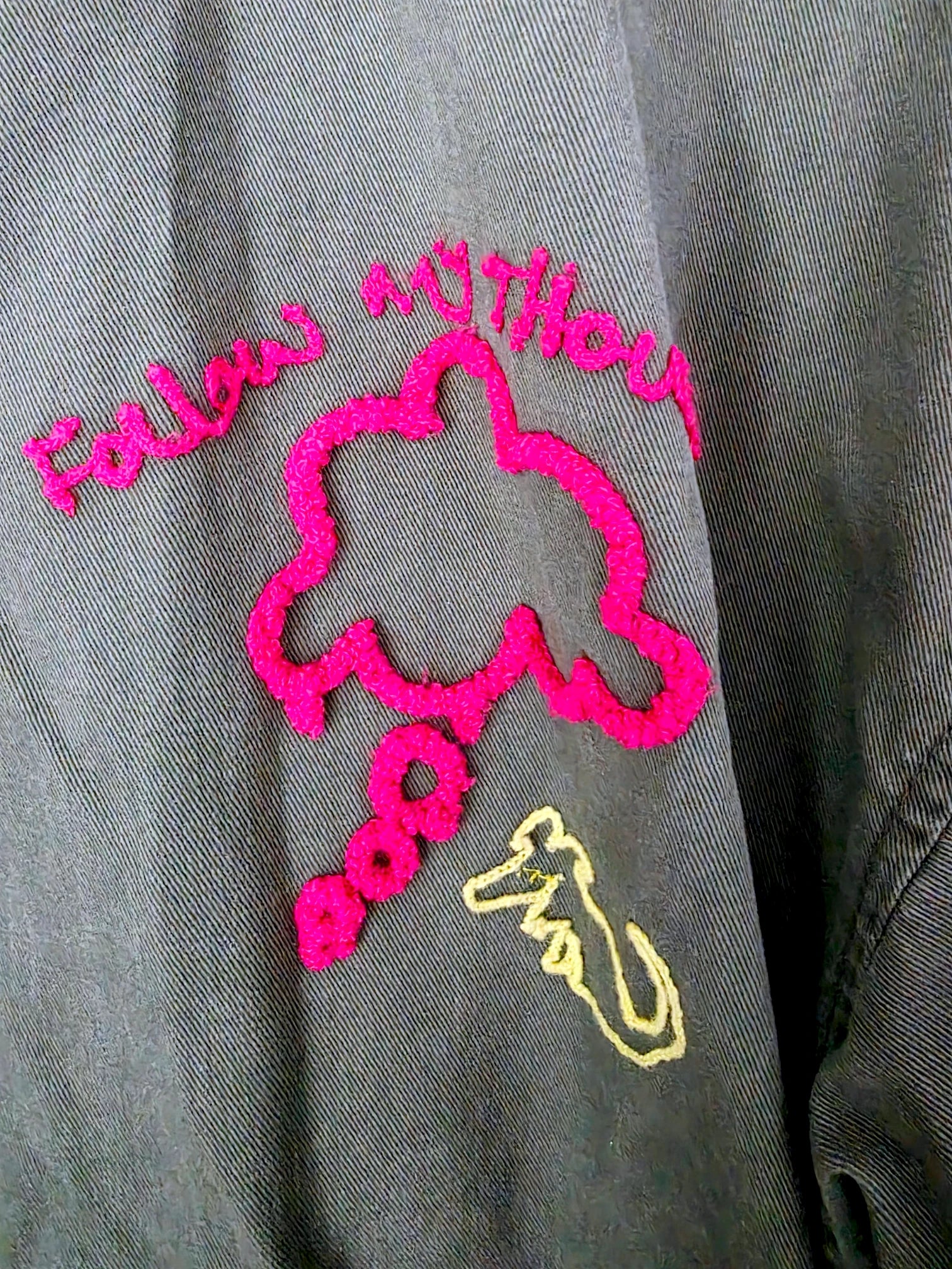 Saharienne tags fluo