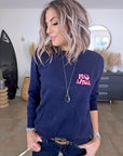 Pull bleu marine à inscriptions - 𝐌𝐚𝐫𝐢𝐧𝐚𝟒𝟒𝐟𝐚𝐦𝐢𝐥𝐲