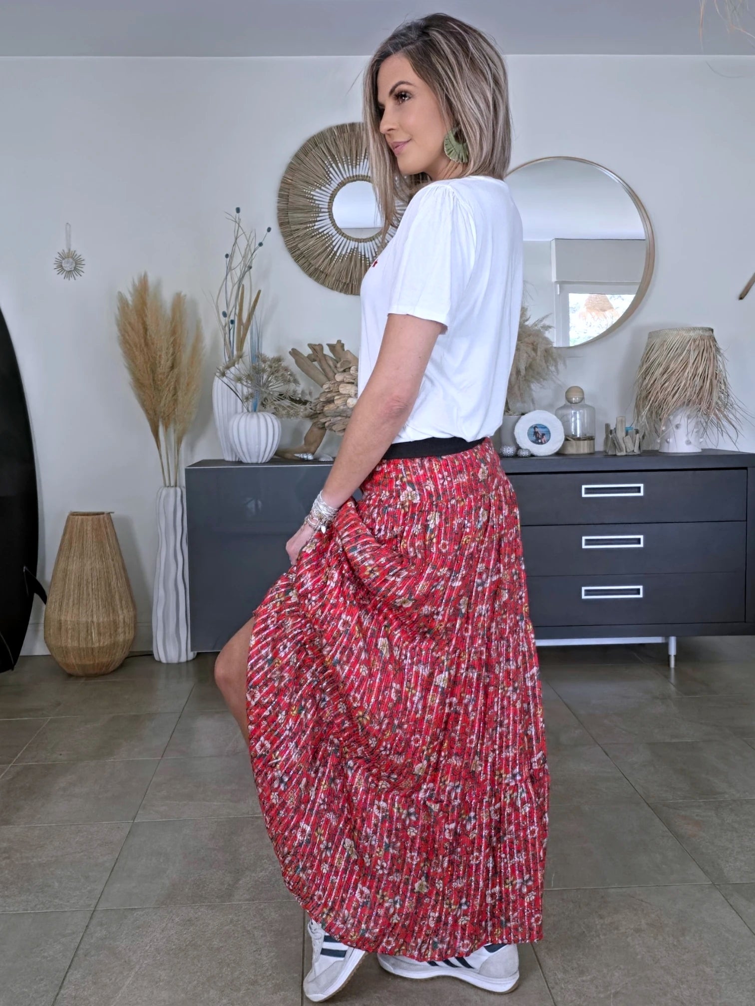 Jupe longue rouge à imprimé fleuri - 𝐌𝐚𝐫𝐢𝐧𝐚𝟒𝟒𝐟𝐚𝐦𝐢𝐥𝐲
