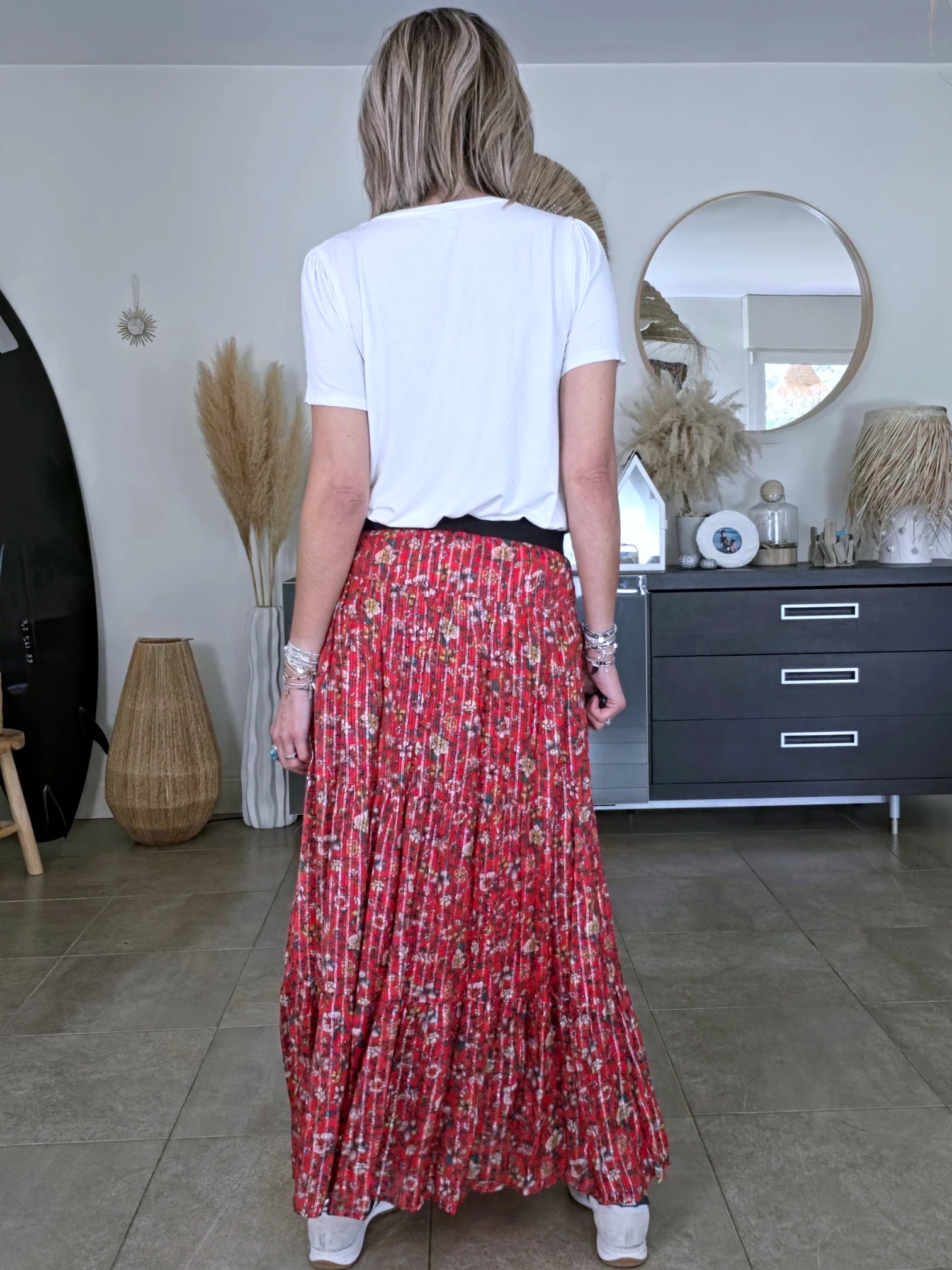 Jupe longue rouge à imprimé fleuri - 𝐌𝐚𝐫𝐢𝐧𝐚𝟒𝟒𝐟𝐚𝐦𝐢𝐥𝐲