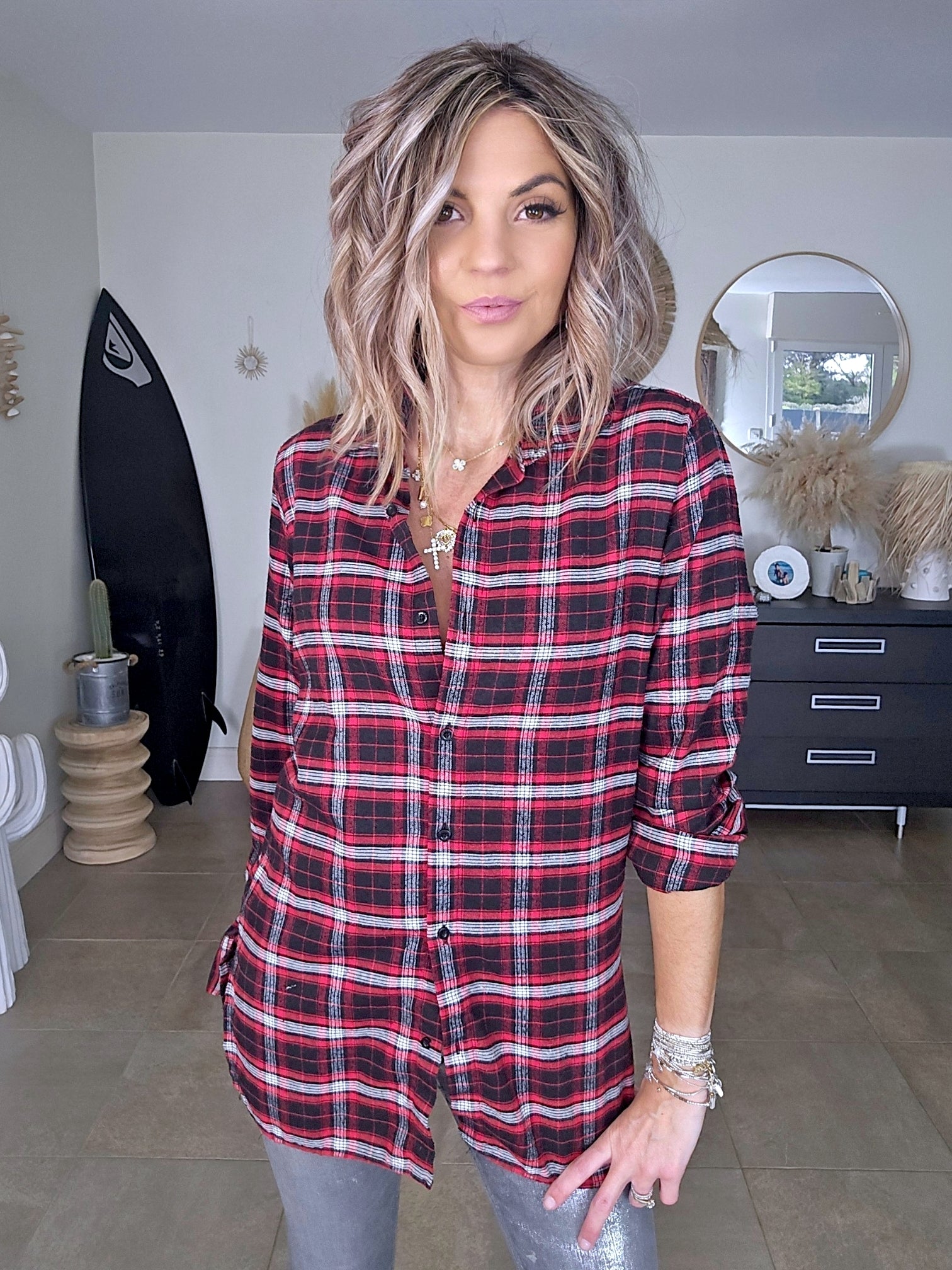 Chemise tunique à inscriptions au dos - 𝐌𝐚𝐫𝐢𝐧𝐚𝟒𝟒𝐟𝐚𝐦𝐢𝐥𝐲