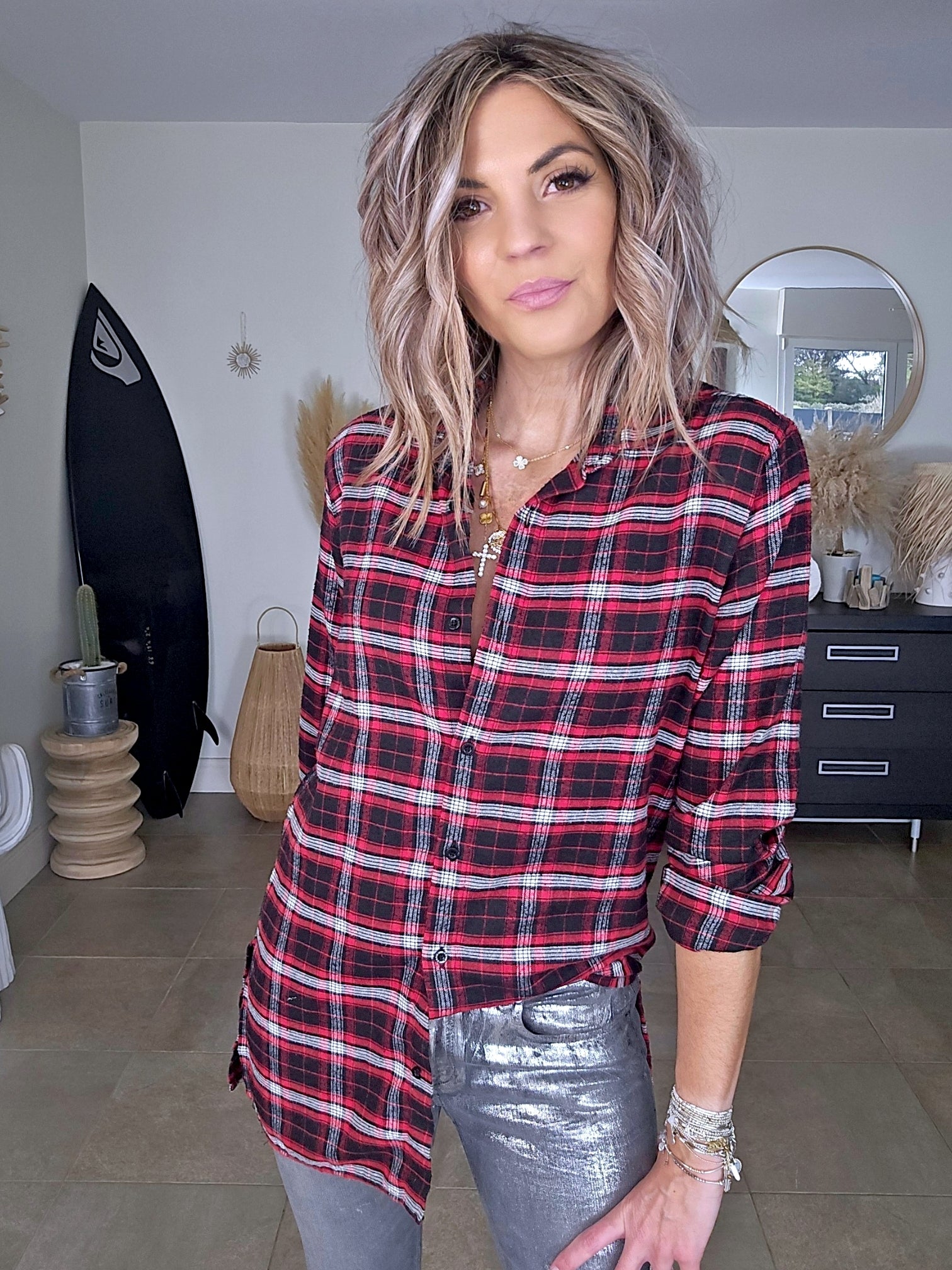 Chemise tunique à inscriptions au dos - 𝐌𝐚𝐫𝐢𝐧𝐚𝟒𝟒𝐟𝐚𝐦𝐢𝐥𝐲