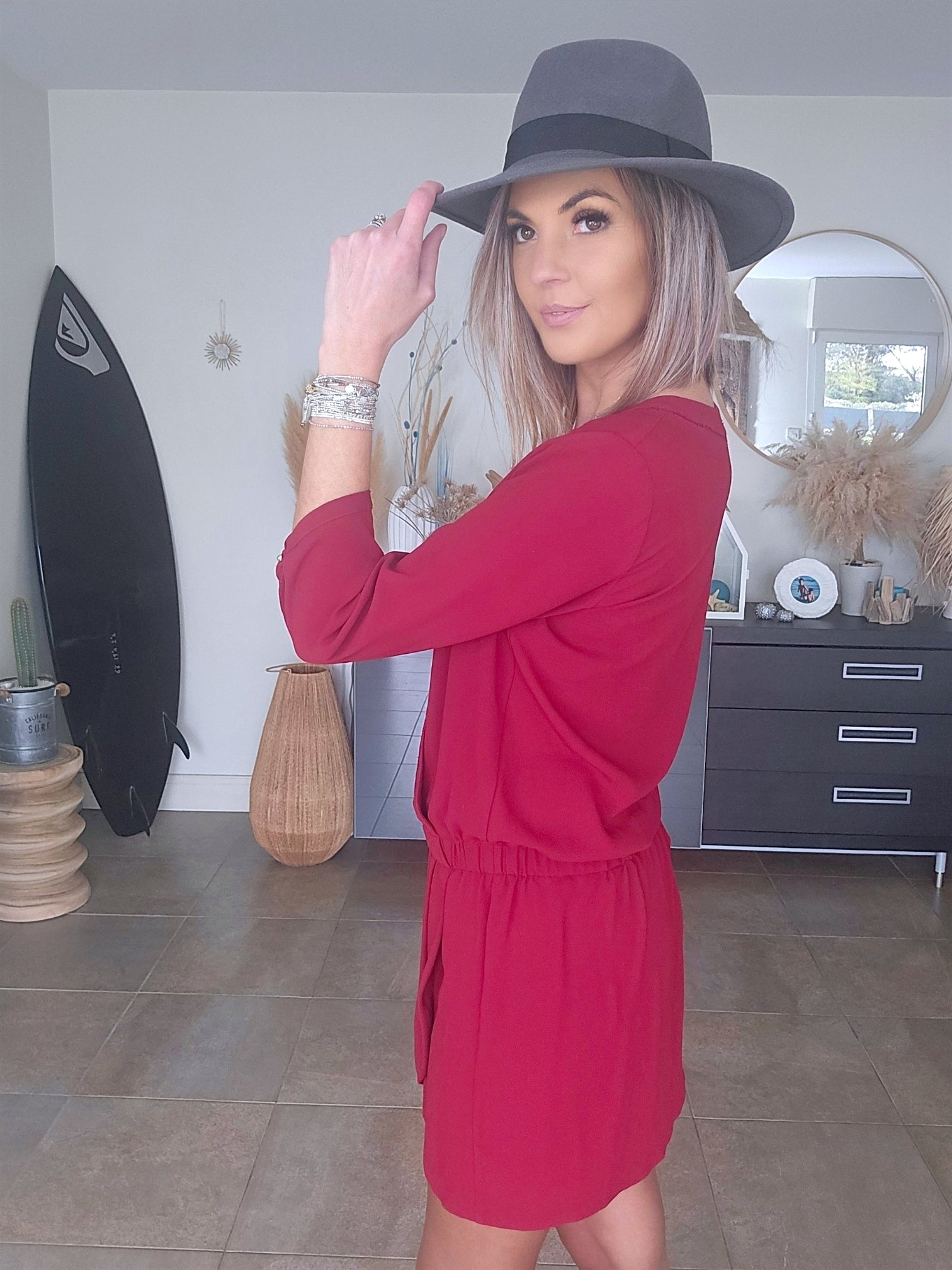 Robe rouge sanguine - 𝐌𝐚𝐫𝐢𝐧𝐚𝟒𝟒𝐟𝐚𝐦𝐢𝐥𝐲