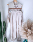 Ensemble beige haut + pantalon à bandes latérales