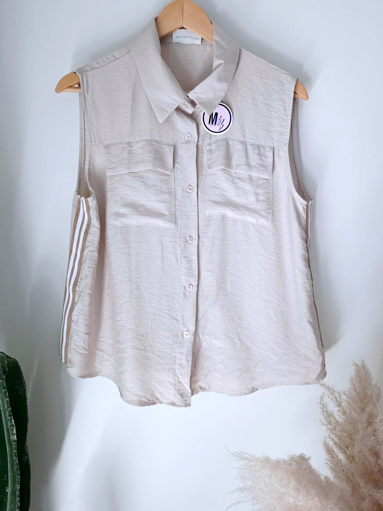 Ensemble beige haut + pantalon à bandes latérales