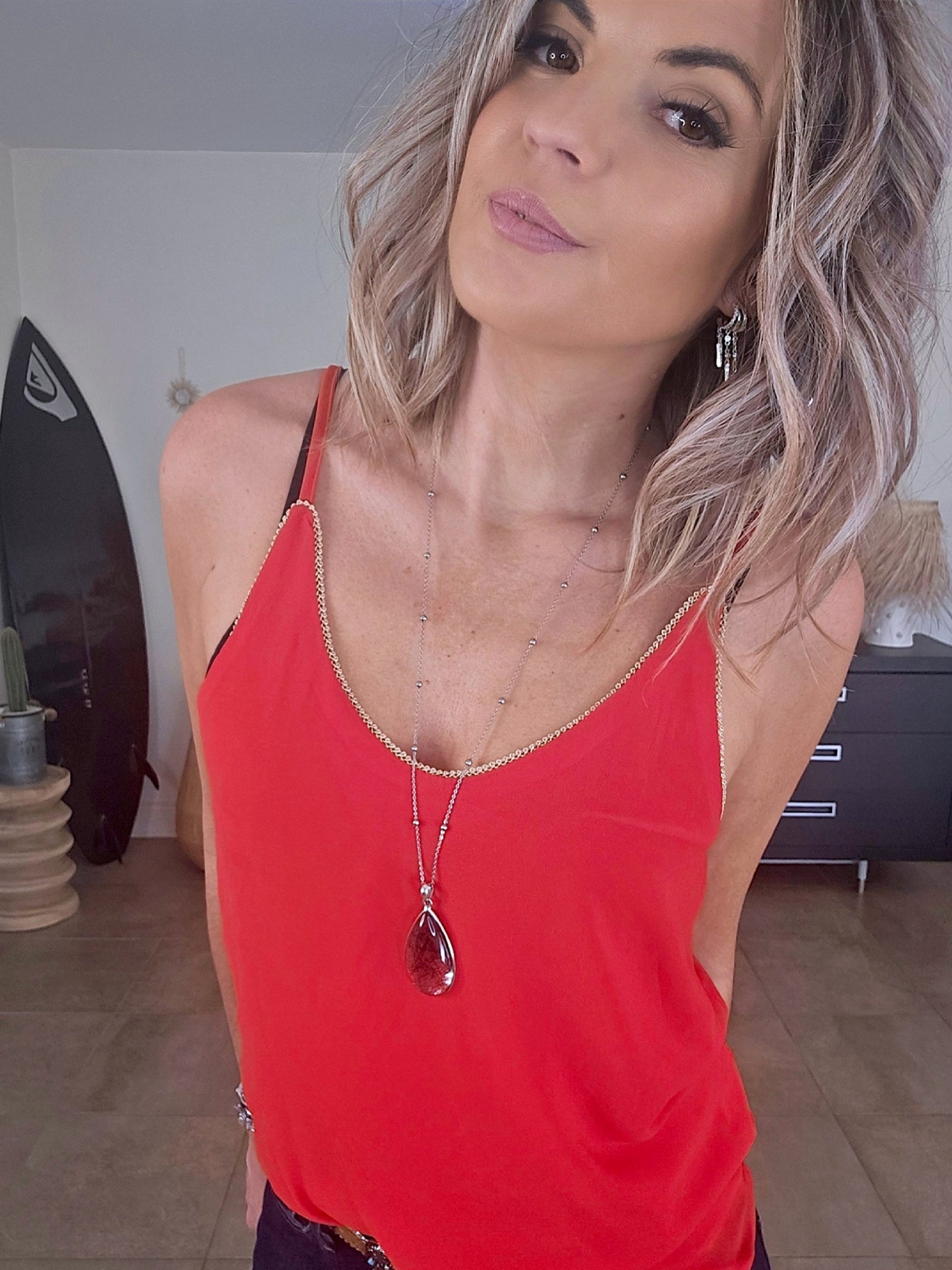 Débardeur rouge vif - 𝐌𝐚𝐫𝐢𝐧𝐚𝟒𝟒𝐟𝐚𝐦𝐢𝐥𝐲