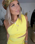 Robe asymétrique jaune