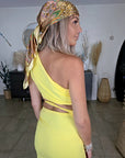 Robe asymétrique jaune