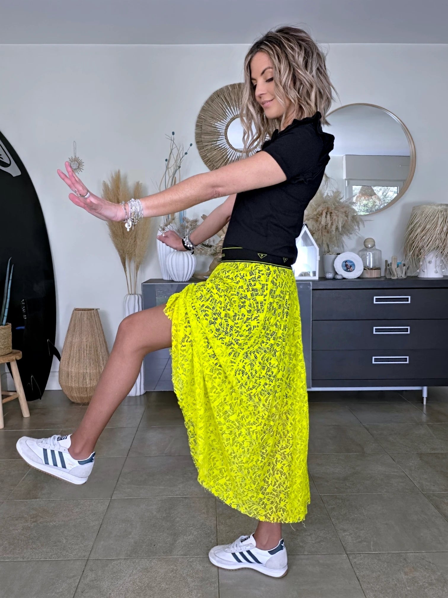 Jupe jaune en dentelle - 𝐌𝐚𝐫𝐢𝐧𝐚𝟒𝟒𝐟𝐚𝐦𝐢𝐥𝐲