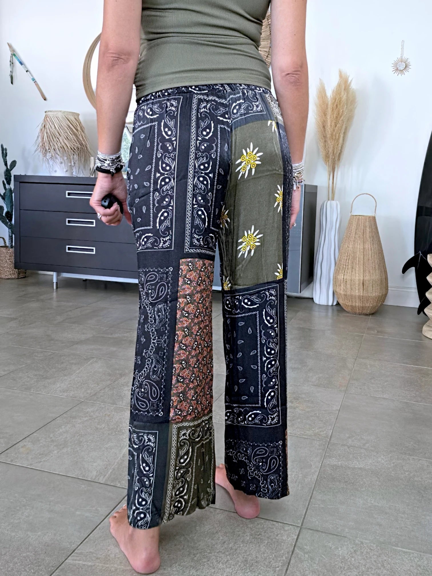 Pantalon fluide à imprimé bandana