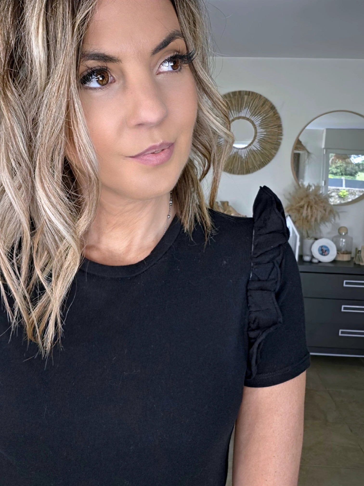 T-shirt noir en coton - 𝐌𝐚𝐫𝐢𝐧𝐚𝟒𝟒𝐟𝐚𝐦𝐢𝐥𝐲