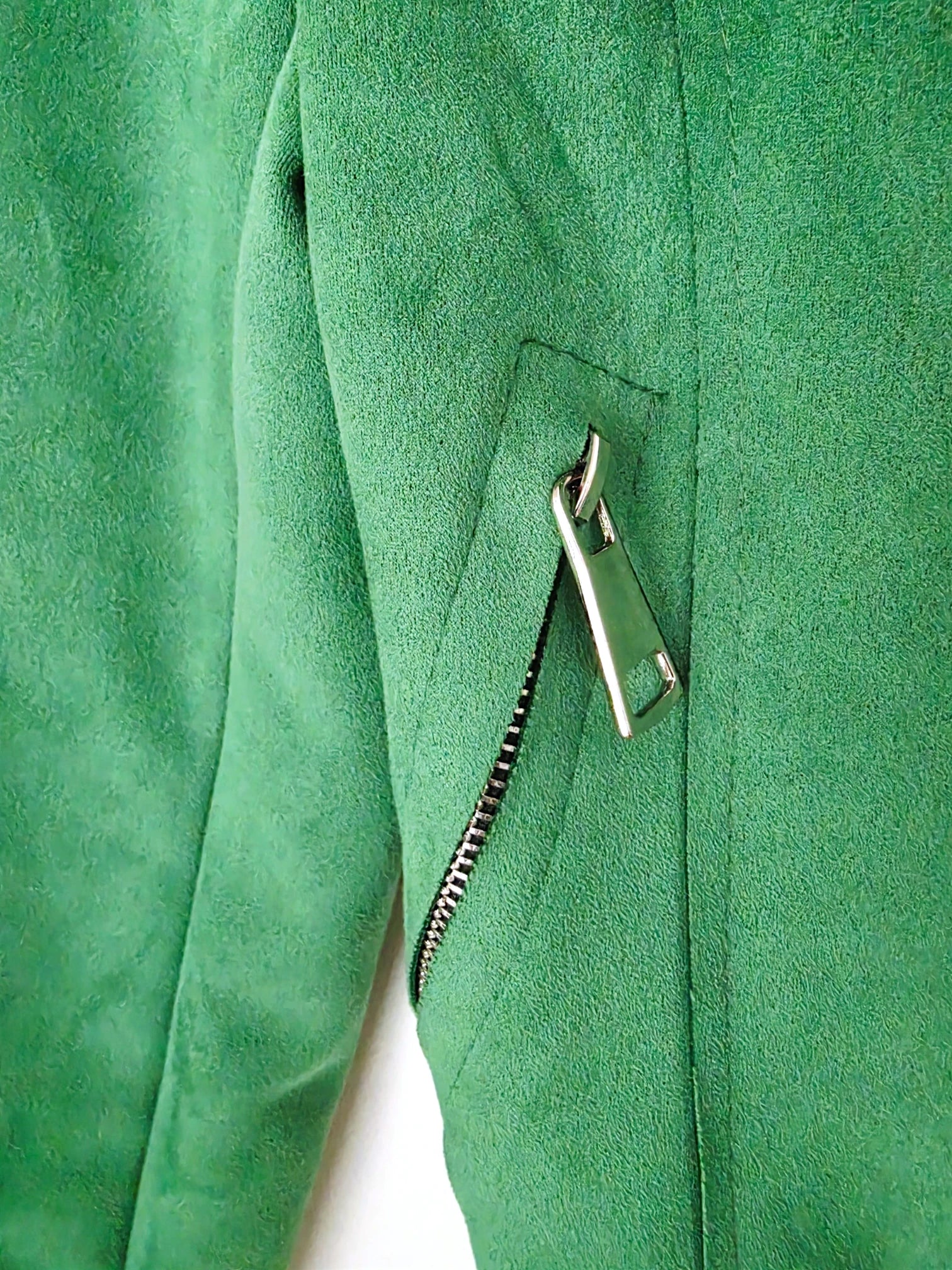 Perfecto vert en suédine