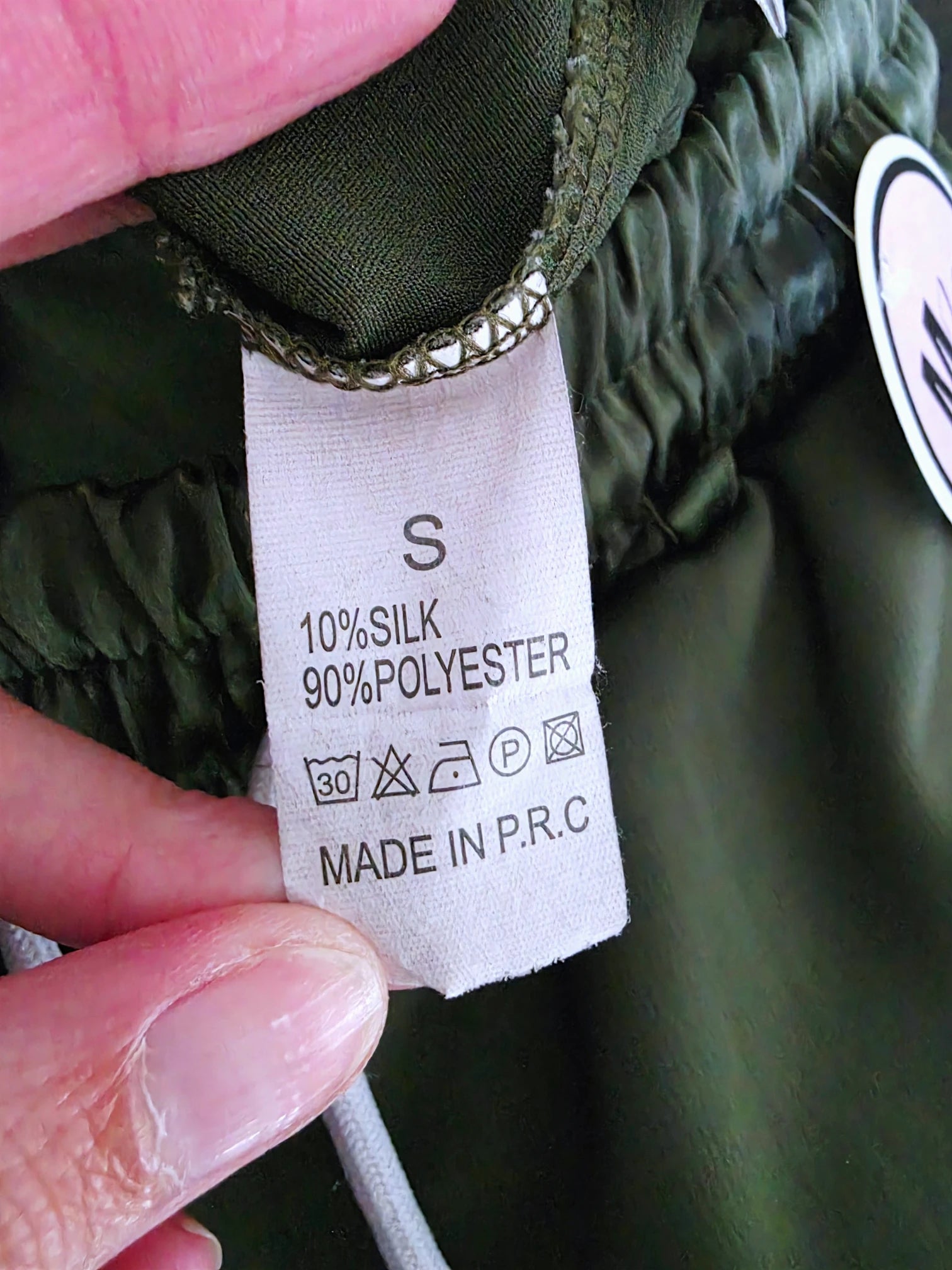 Pantalon cargo satiné kaki