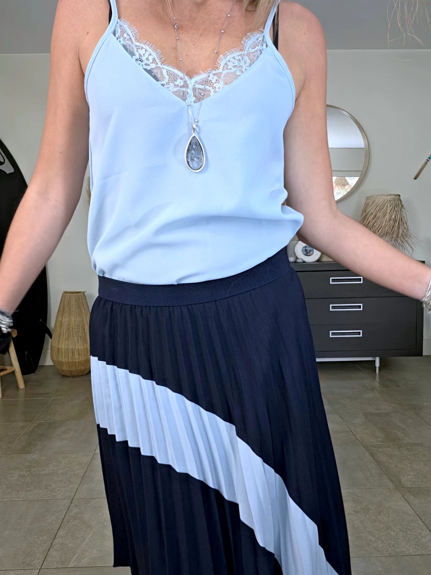 Jupe Plissée asymétrique bleu marine et bleu ciel