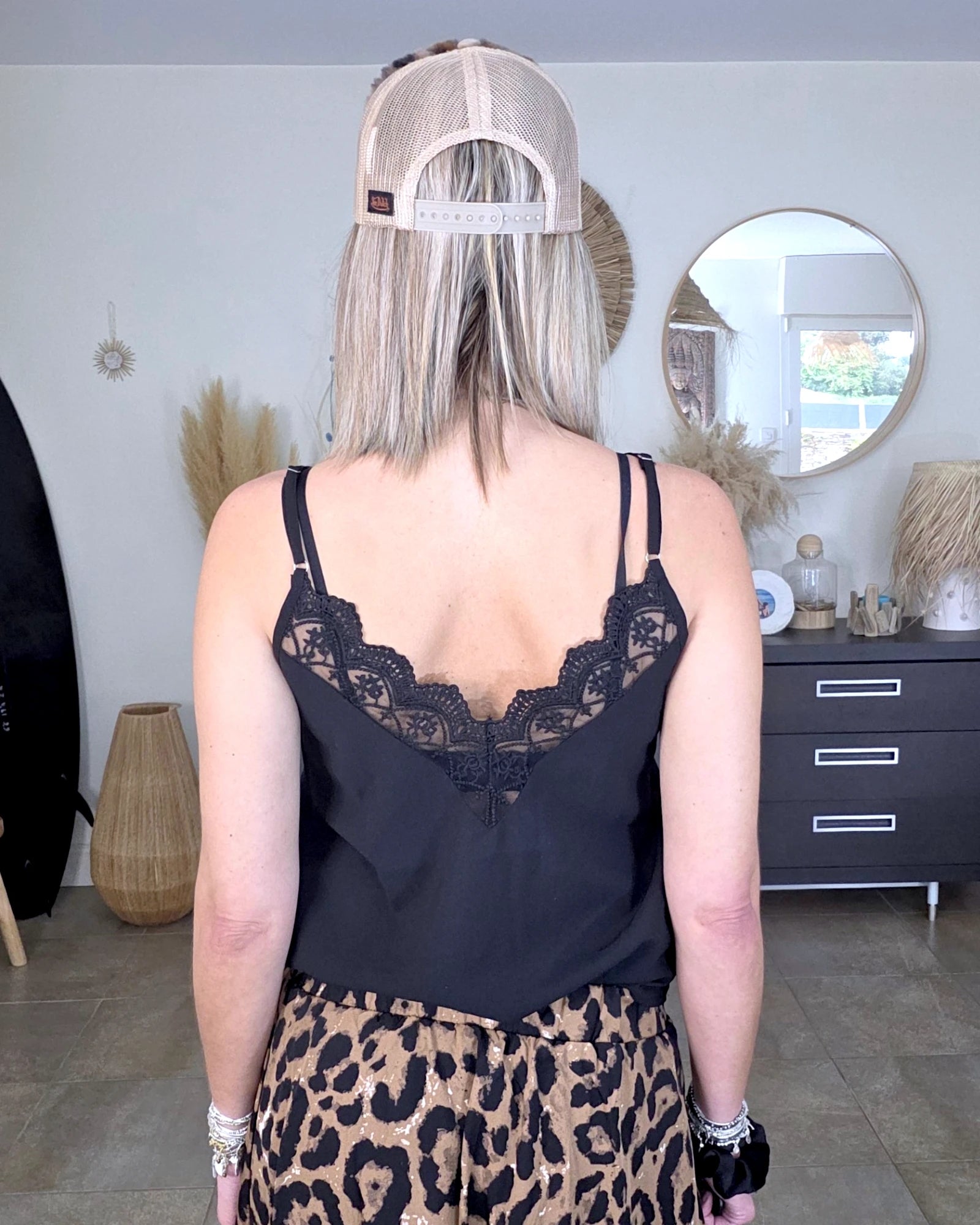 Débardeur Victoria noir - 𝐌𝐚𝐫𝐢𝐧𝐚𝟒𝟒𝐟𝐚𝐦𝐢𝐥𝐲