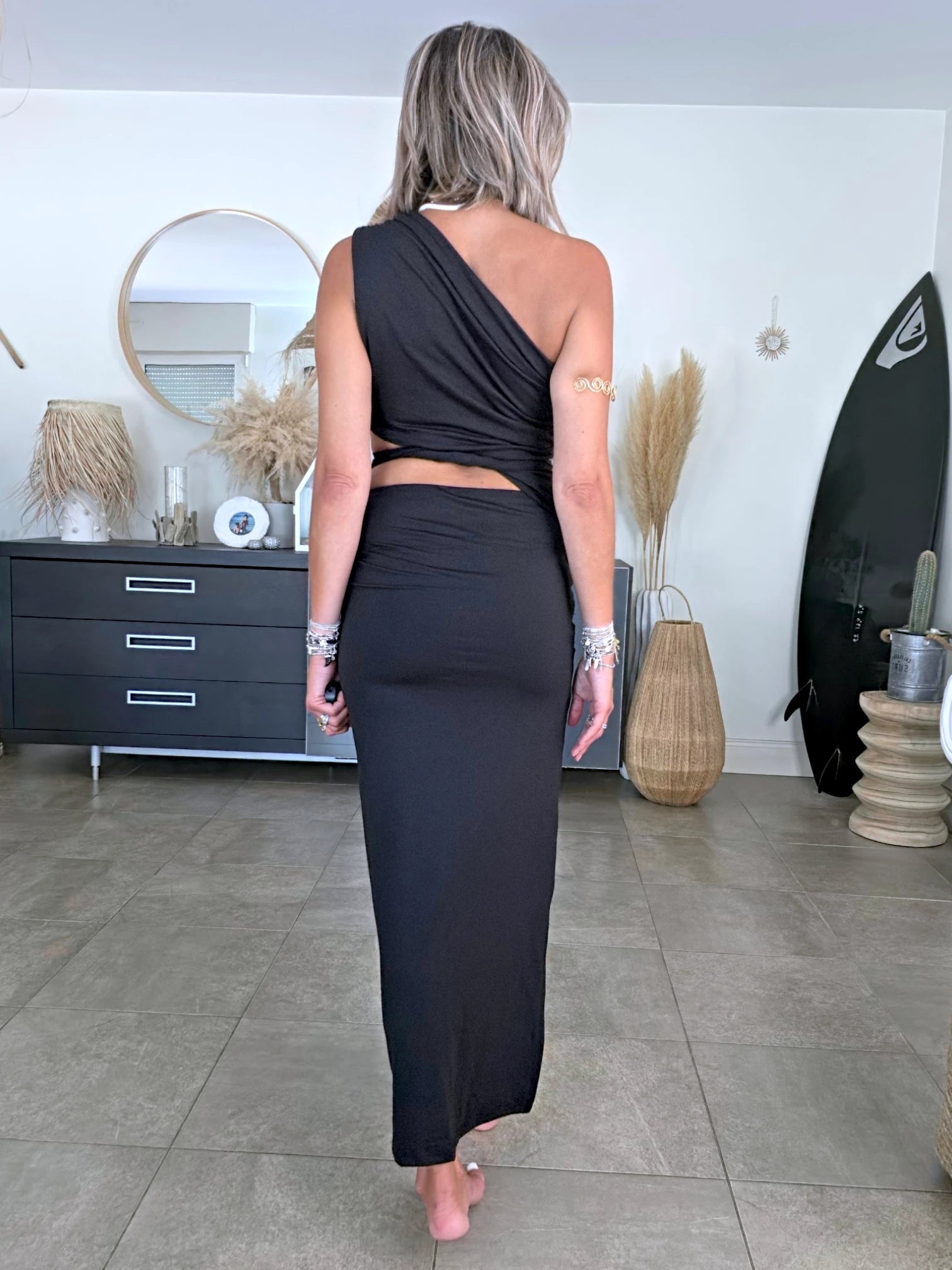 Robe fendu noire en lycra