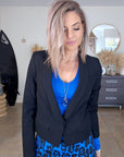 Veste courte et cintrée noire - 𝐌𝐚𝐫𝐢𝐧𝐚𝟒𝟒𝐟𝐚𝐦𝐢𝐥𝐲