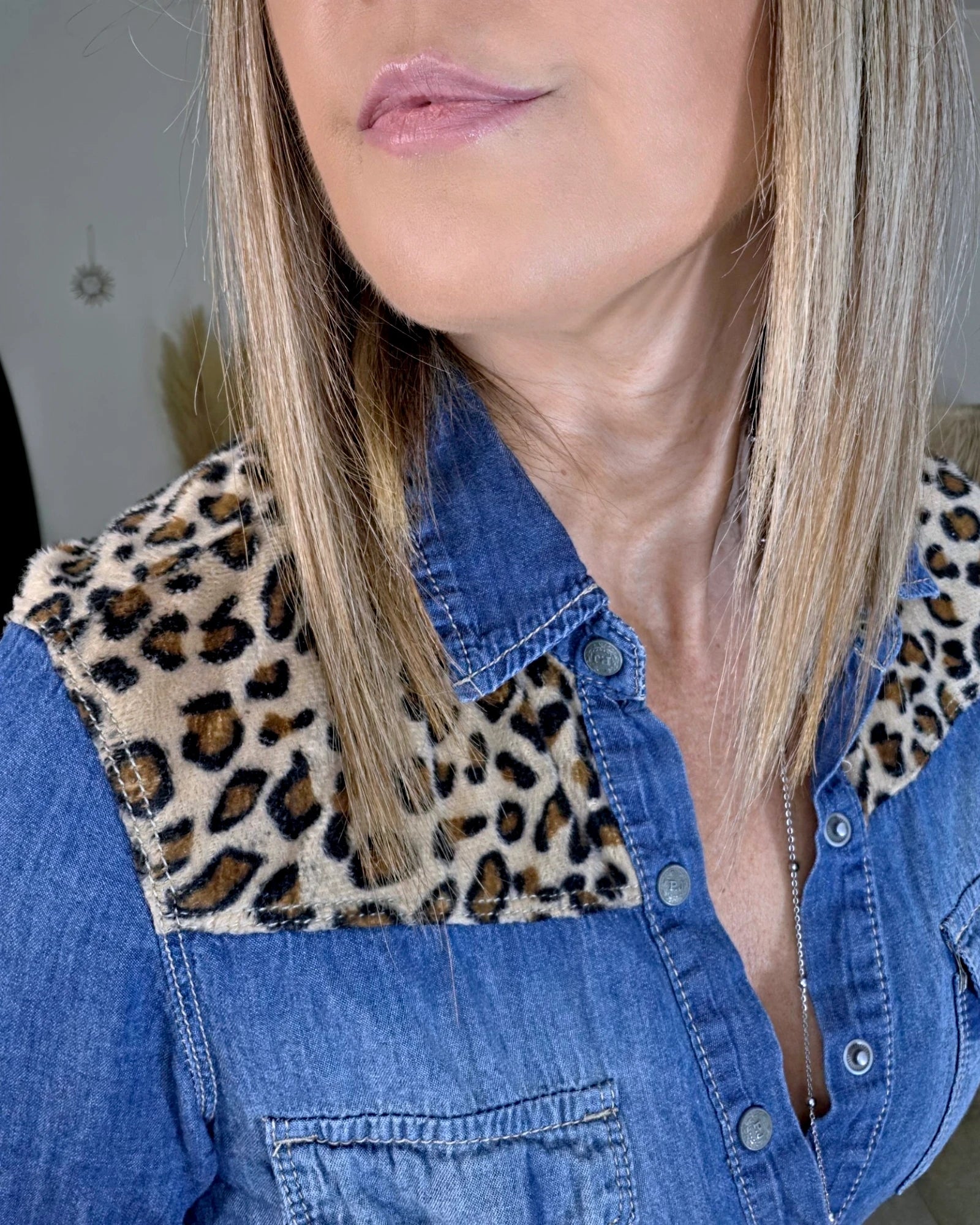 Chemise en jean - 𝐌𝐚𝐫𝐢𝐧𝐚𝟒𝟒𝐟𝐚𝐦𝐢𝐥𝐲