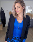 Veste courte et cintrée noire - 𝐌𝐚𝐫𝐢𝐧𝐚𝟒𝟒𝐟𝐚𝐦𝐢𝐥𝐲