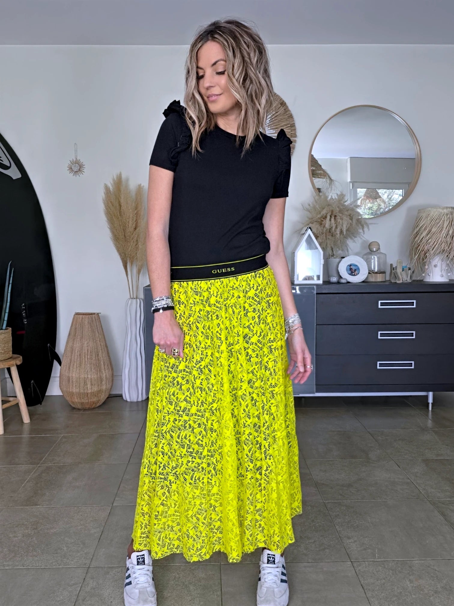 Jupe jaune en dentelle - 𝐌𝐚𝐫𝐢𝐧𝐚𝟒𝟒𝐟𝐚𝐦𝐢𝐥𝐲
